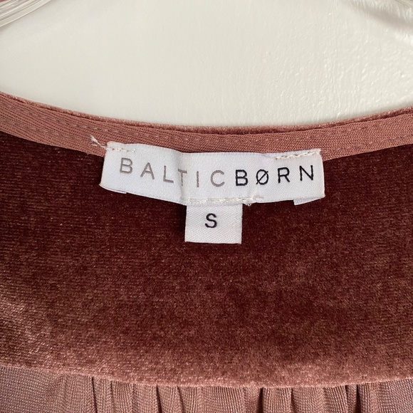 Baltic Born Velvet Maxi Dress in Mauve - Picture 11 of 15